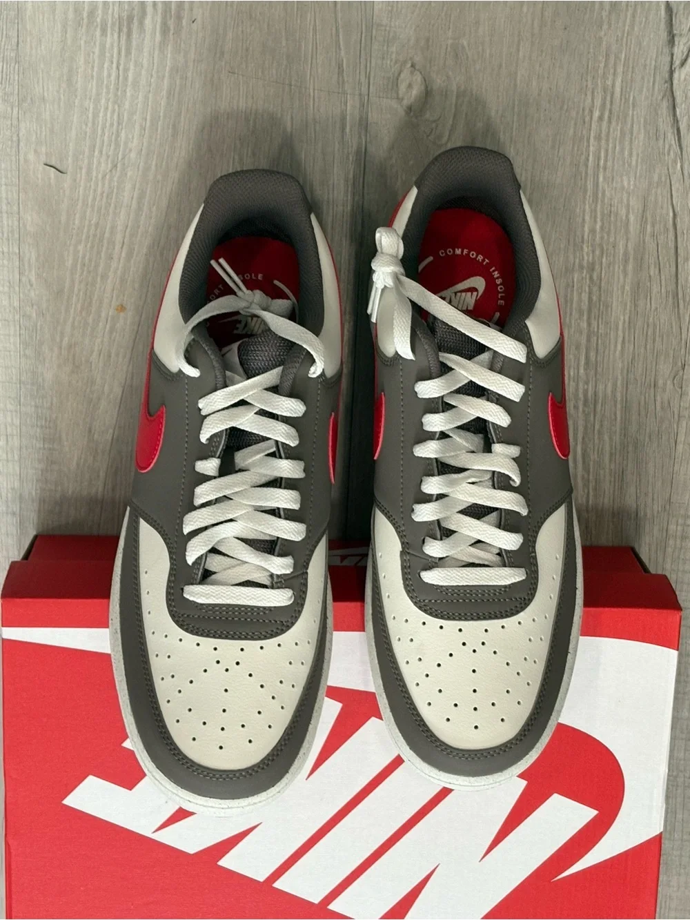 Nike Men’s Low-Top Sneakers - White/Gray with Red Swoosh. BNWT size 10 AT-7/48